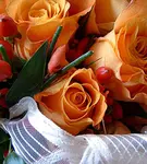 4 year anniversary gifts are traditionally celebrated with silk or linen and flowers, here are gift ideas that will last longer!