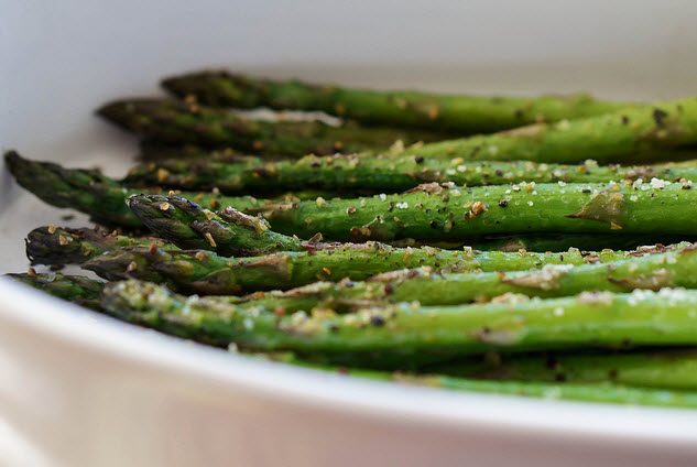 asparagus - romantic dinner idea