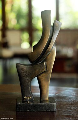 couples bronze sculpture