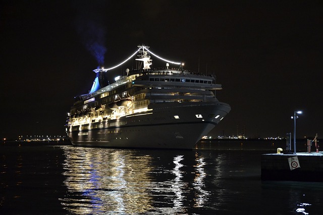 anniversary cruise at night