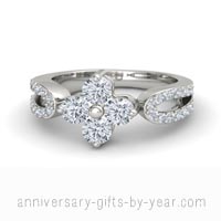 diamond flower anniversary ring
