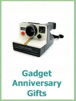 gadget and geek anniversary gifts for him